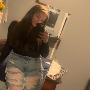 Meet your Posher, Kaitlyn